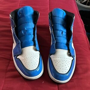 Jordan 1 signal blue